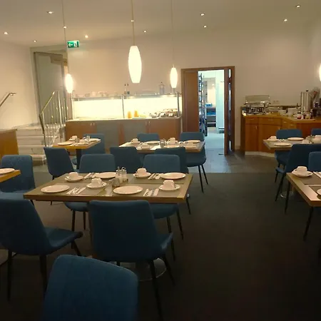Senator 3* München
