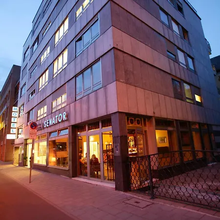 慕尼黑萨纳特酒店 酒店 3*