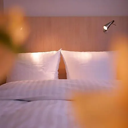 Senator Hotel