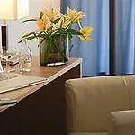セネター ホテル 3*