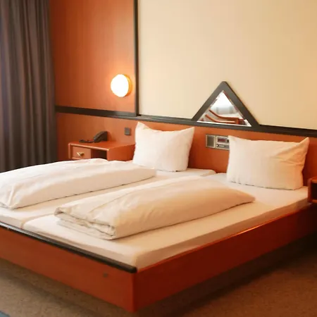 Senator Ξενοδοχείο 3*