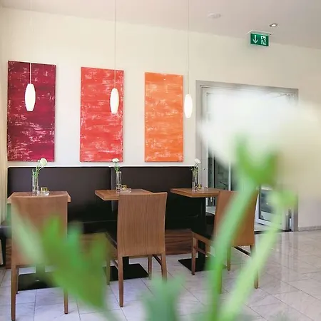 Hotell Senator 3*